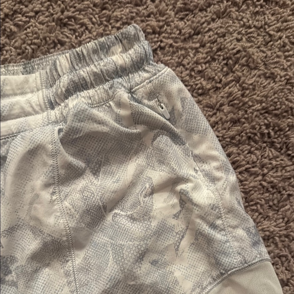 Cream Pattern Shorts - Picture 3 of 3